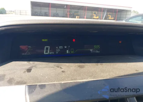 2012 Toyota Prius V Three z USA, uszkodzony, nr VIN JTDZN3EU7C3076047